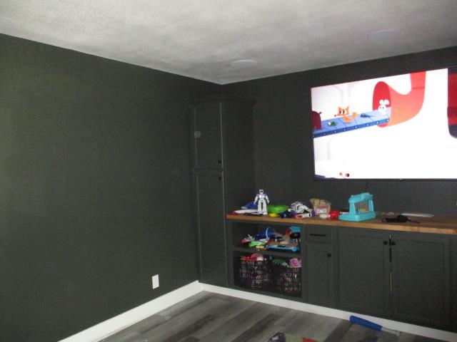 1568 E Calimyrna Ave, Fresno, CA 93710