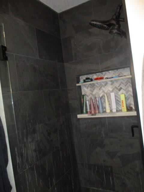 1568 E Calimyrna Ave, Fresno, CA 93710