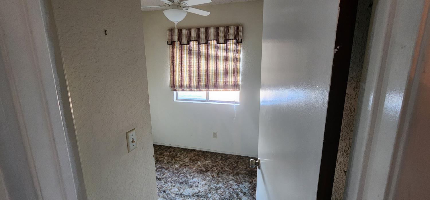 10350 Avenue 388, Dinuba, CA 93618