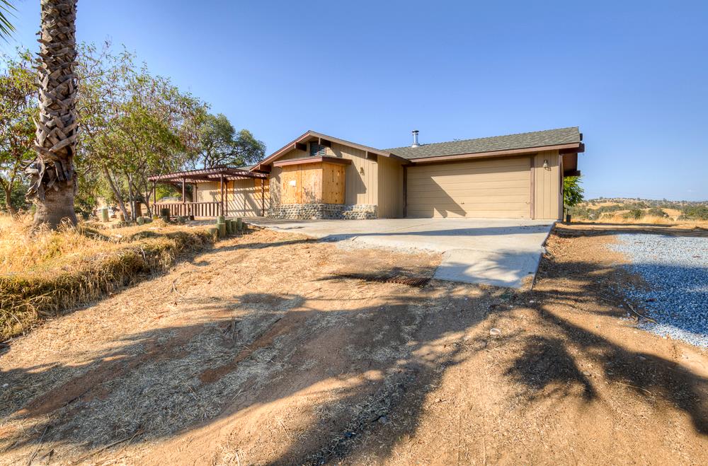 34780 School St, Raymond, CA 93653