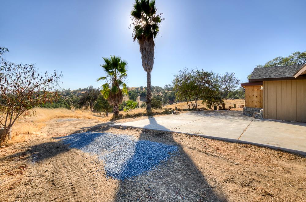 34780 School St, Raymond, CA 93653