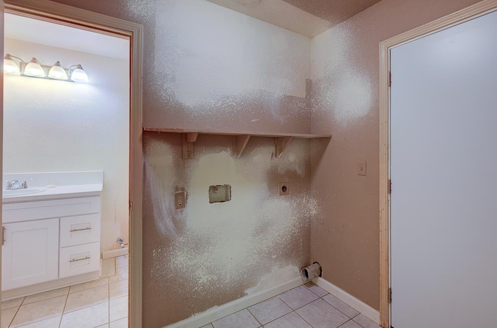 34780 School St, Raymond, CA 93653