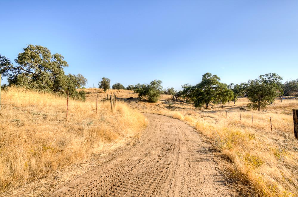 34780 School St, Raymond, CA 93653