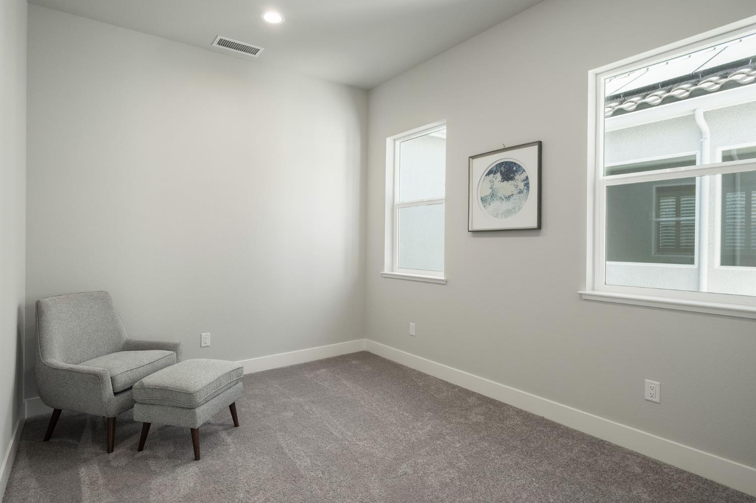 3503 Alameda Ave, Clovis, CA 93619