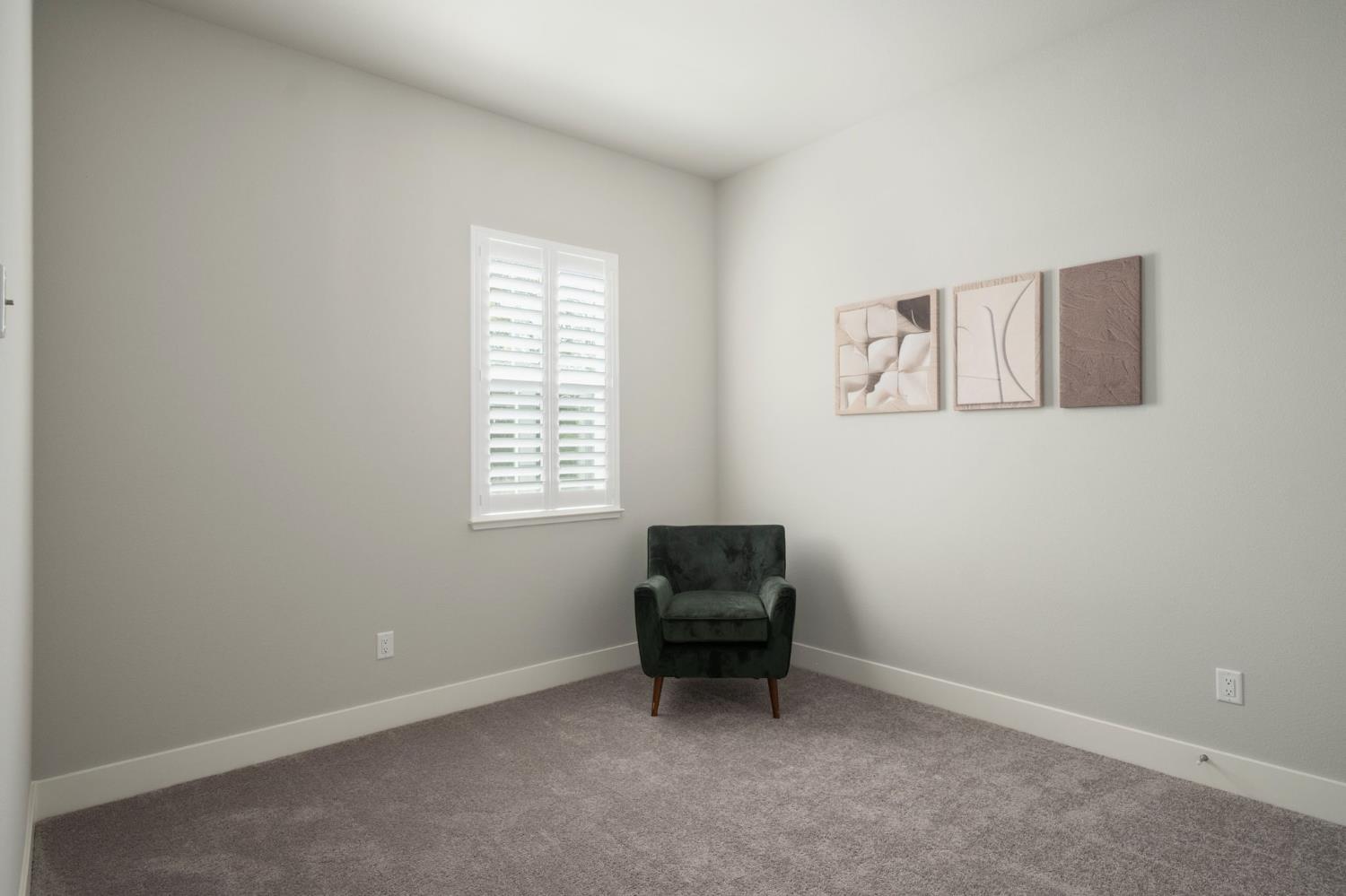 3503 Alameda Ave, Clovis, CA 93619