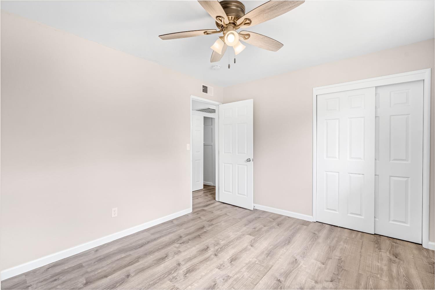 1719 E Los Altos Ave, Fresno, CA 93710