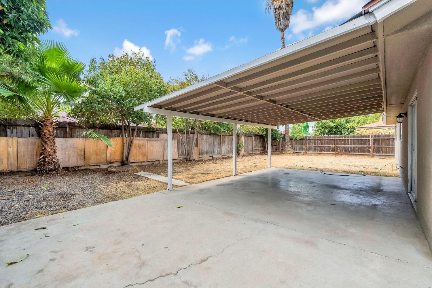 1719 E Los Altos Ave, Fresno, CA 93710