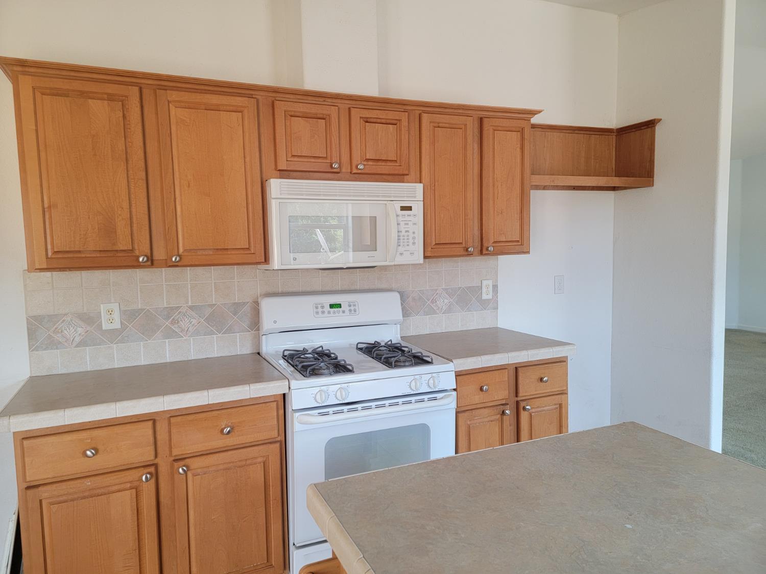 37041 Dunlap Rd, Yokuts Valley, CA 93675