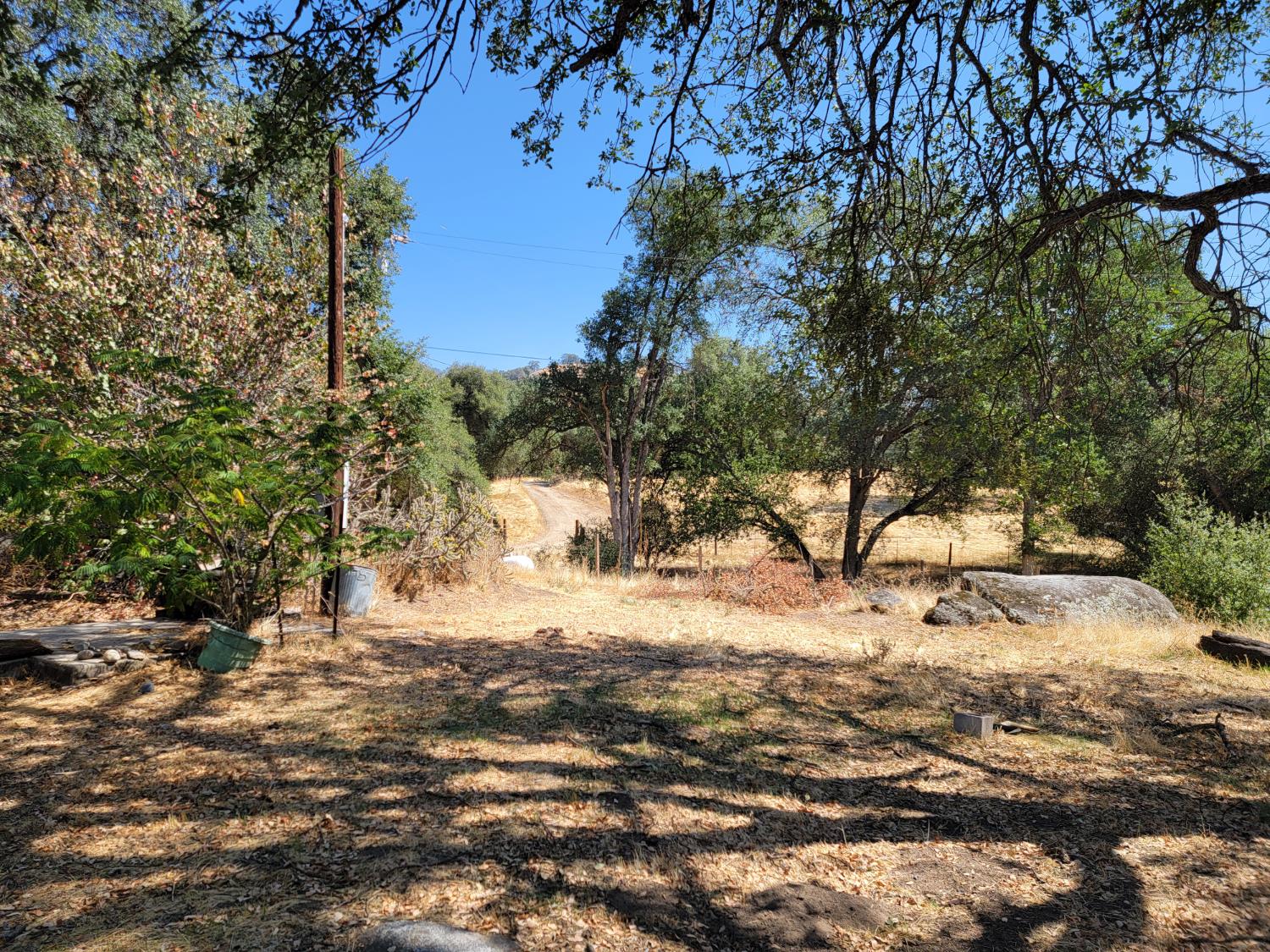 37041 Dunlap Rd, Yokuts Valley, CA 93675