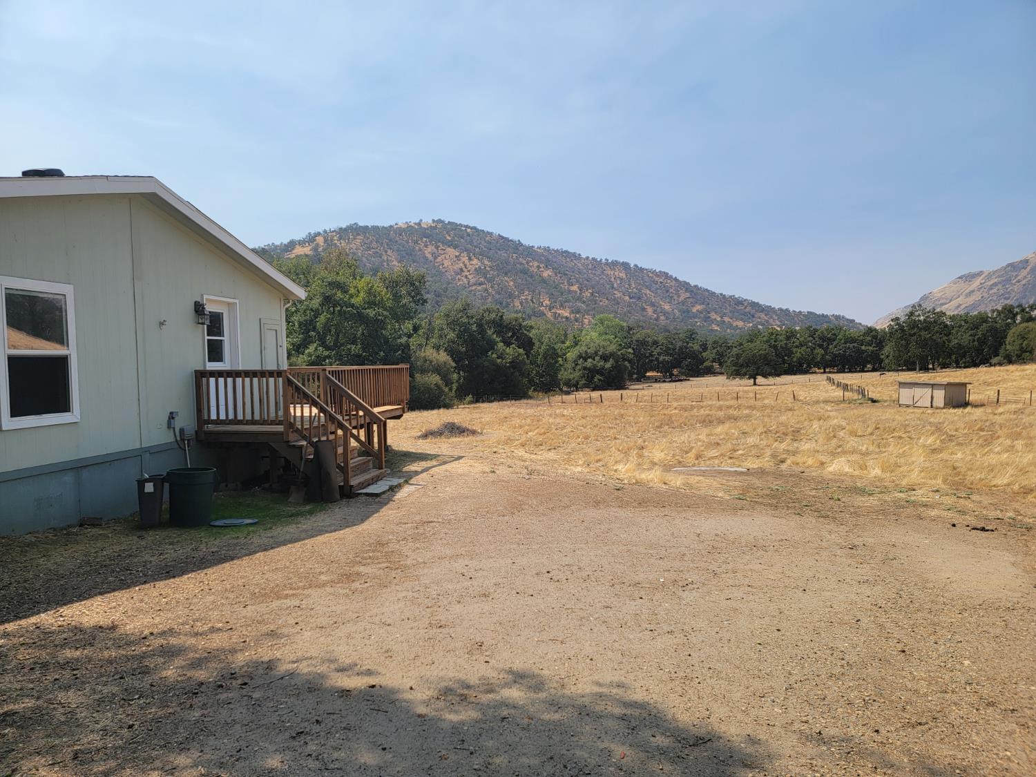 37041 Dunlap Rd, Yokuts Valley, CA 93675