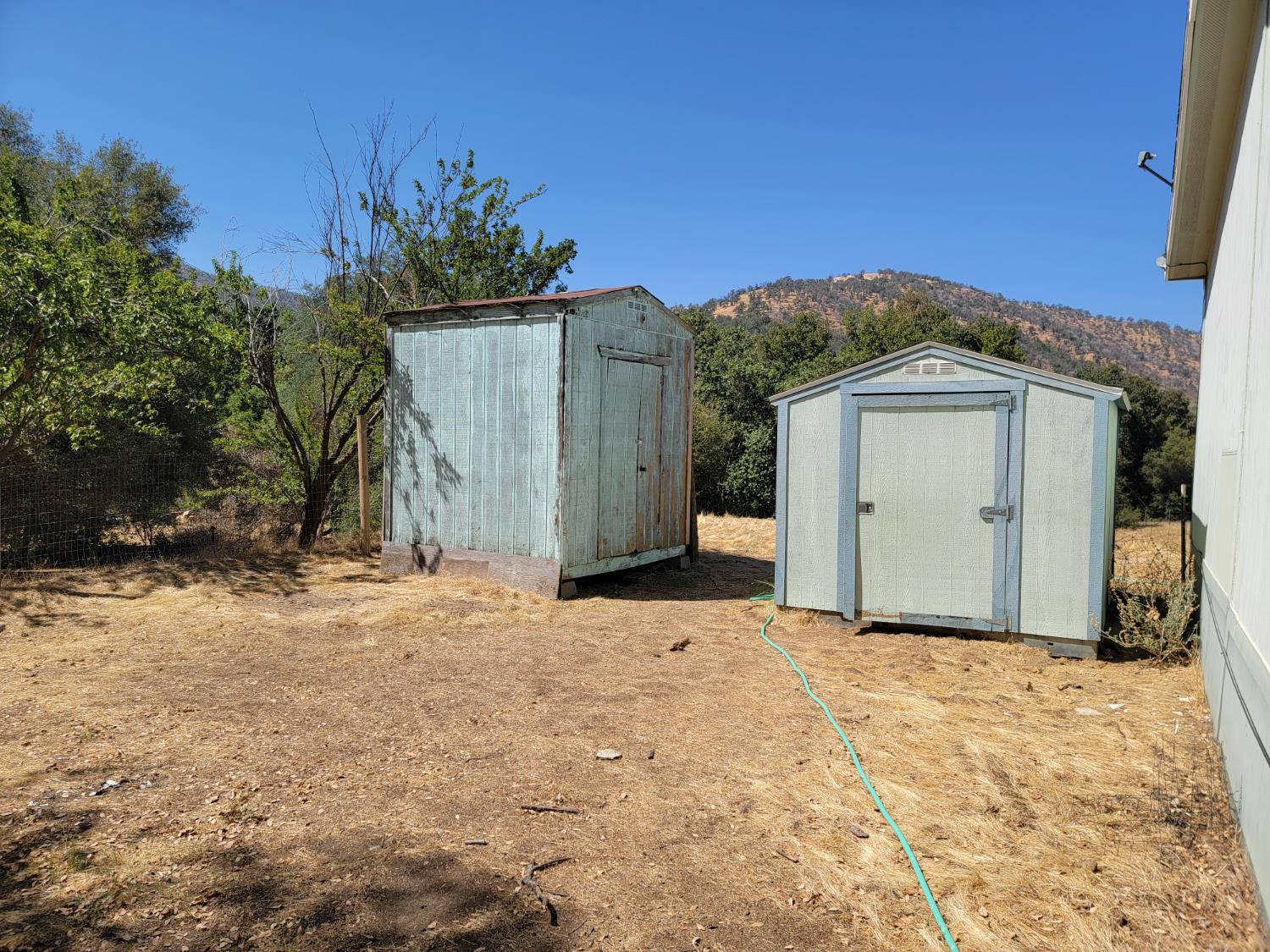 37041 Dunlap Rd, Yokuts Valley, CA 93675