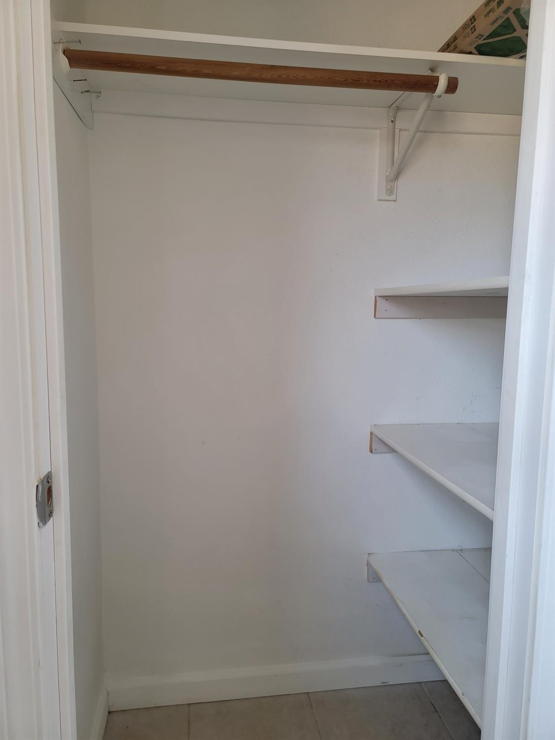 37041 Dunlap Rd, Yokuts Valley, CA 93675