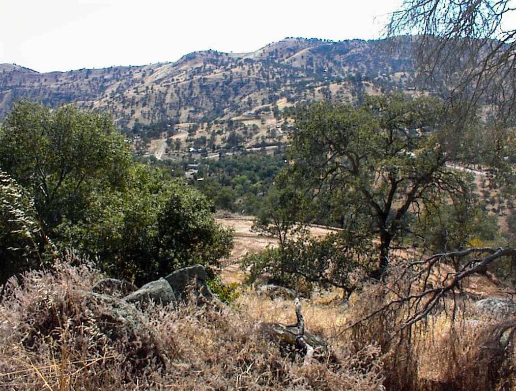 28 Totem Lane, Yokuts Valley, CA 93675