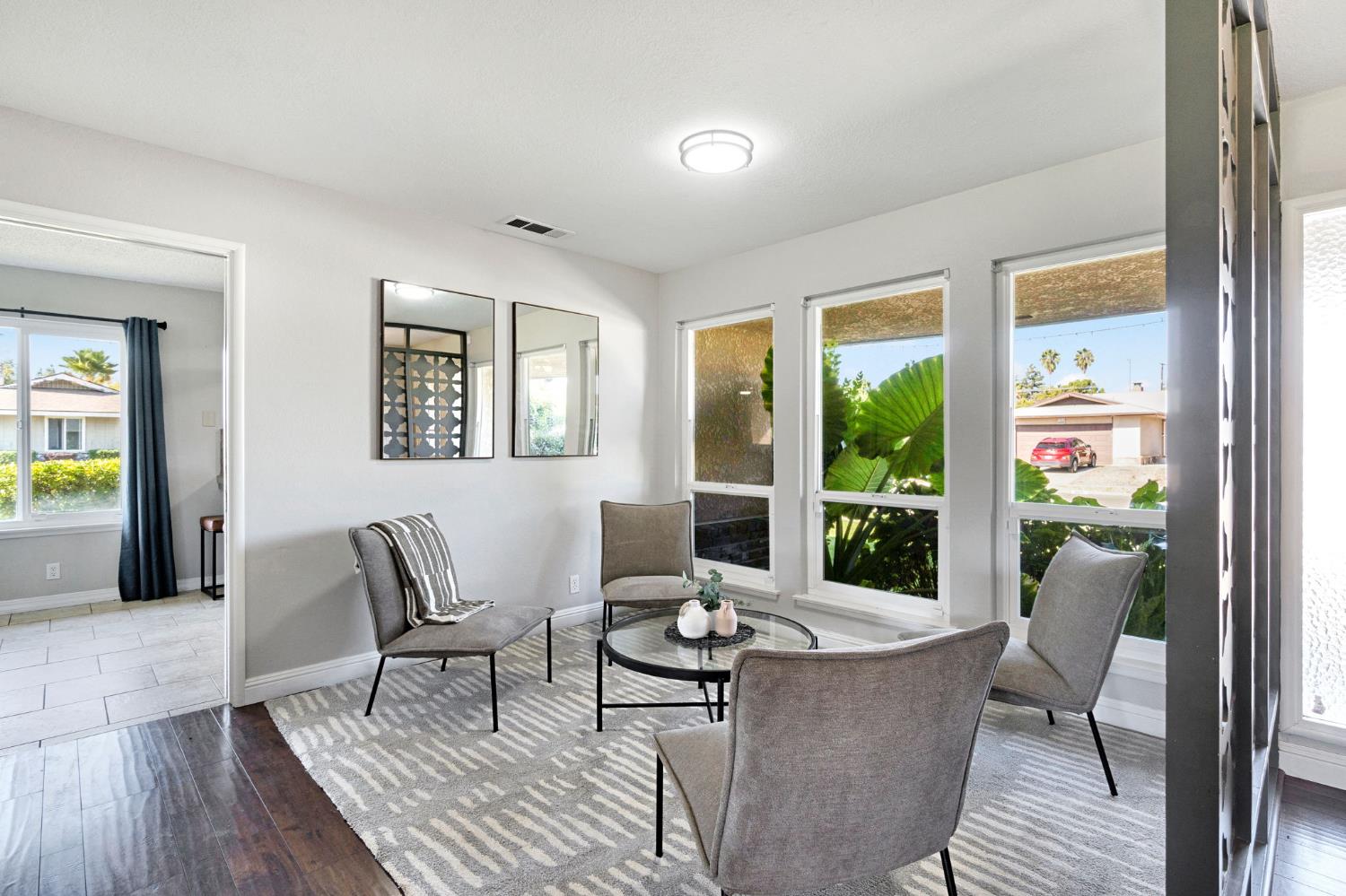 665 W Escalon, Fresno, CA 93704