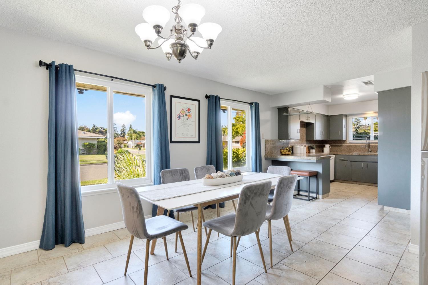 665 W Escalon, Fresno, CA 93704