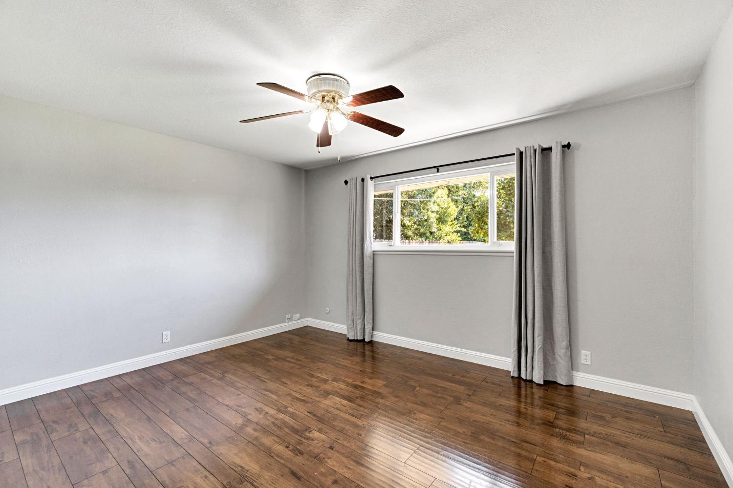 665 W Escalon, Fresno, CA 93704