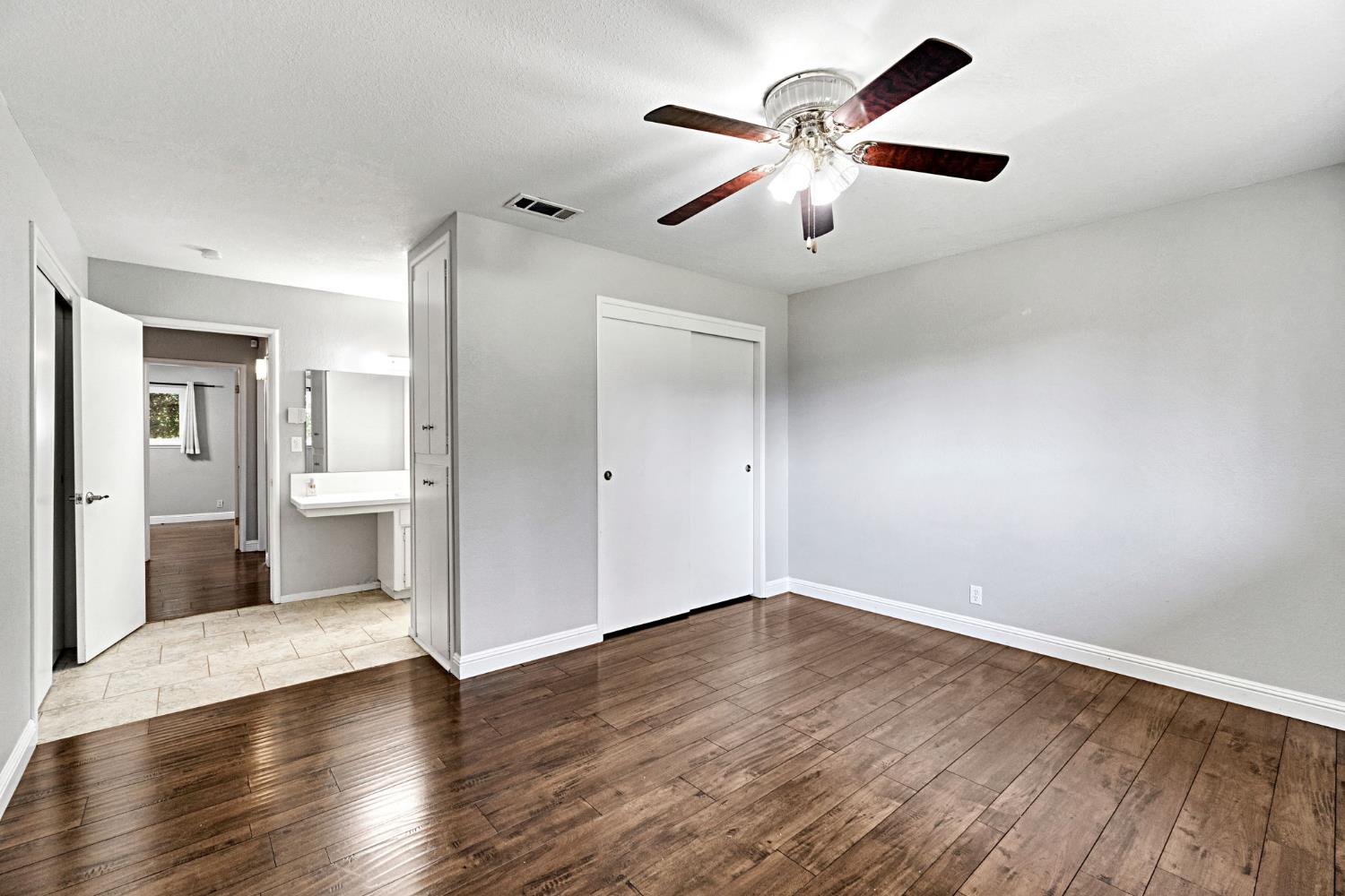 665 W Escalon, Fresno, CA 93704