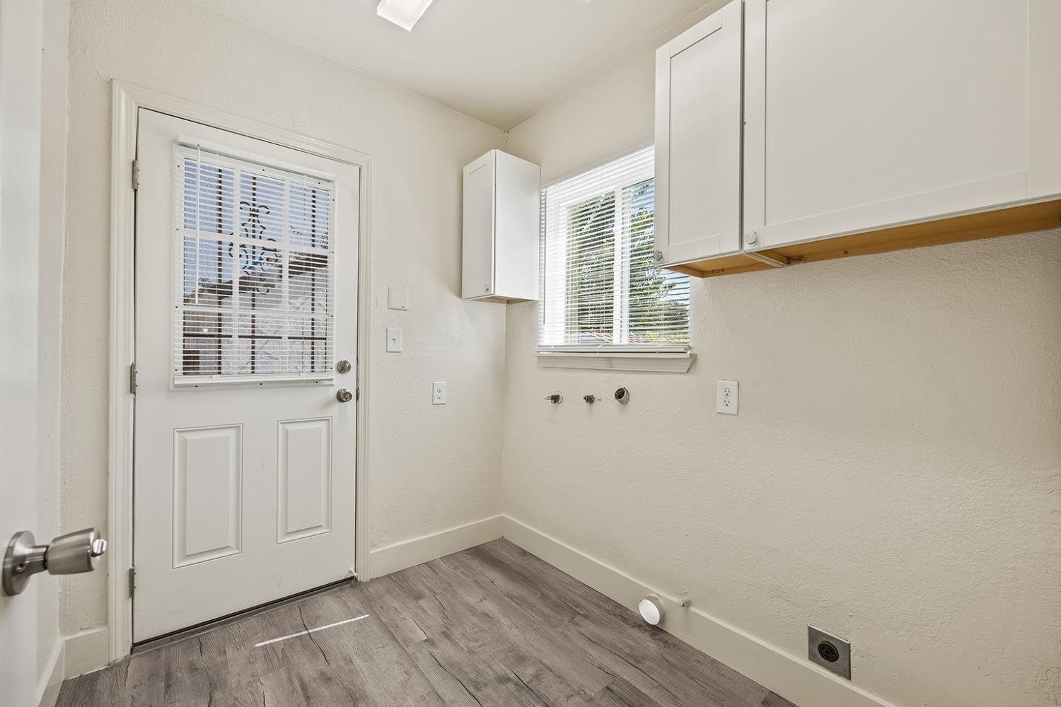 2337 S Poppy Ave, Fresno, CA 93706