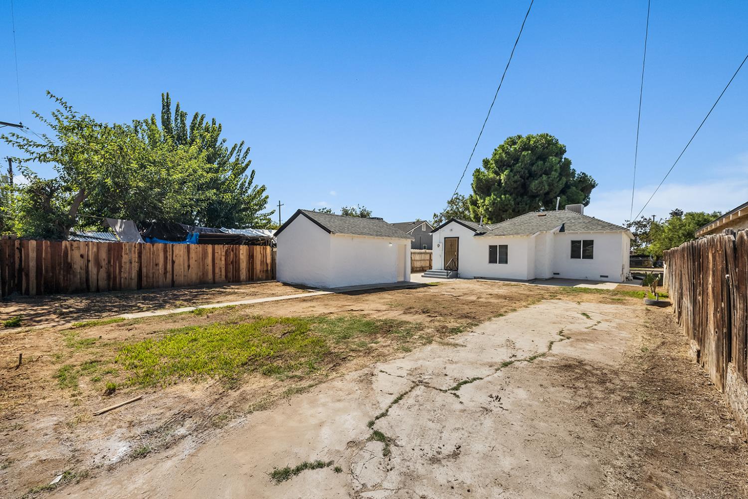2337 S Poppy Ave, Fresno, CA 93706