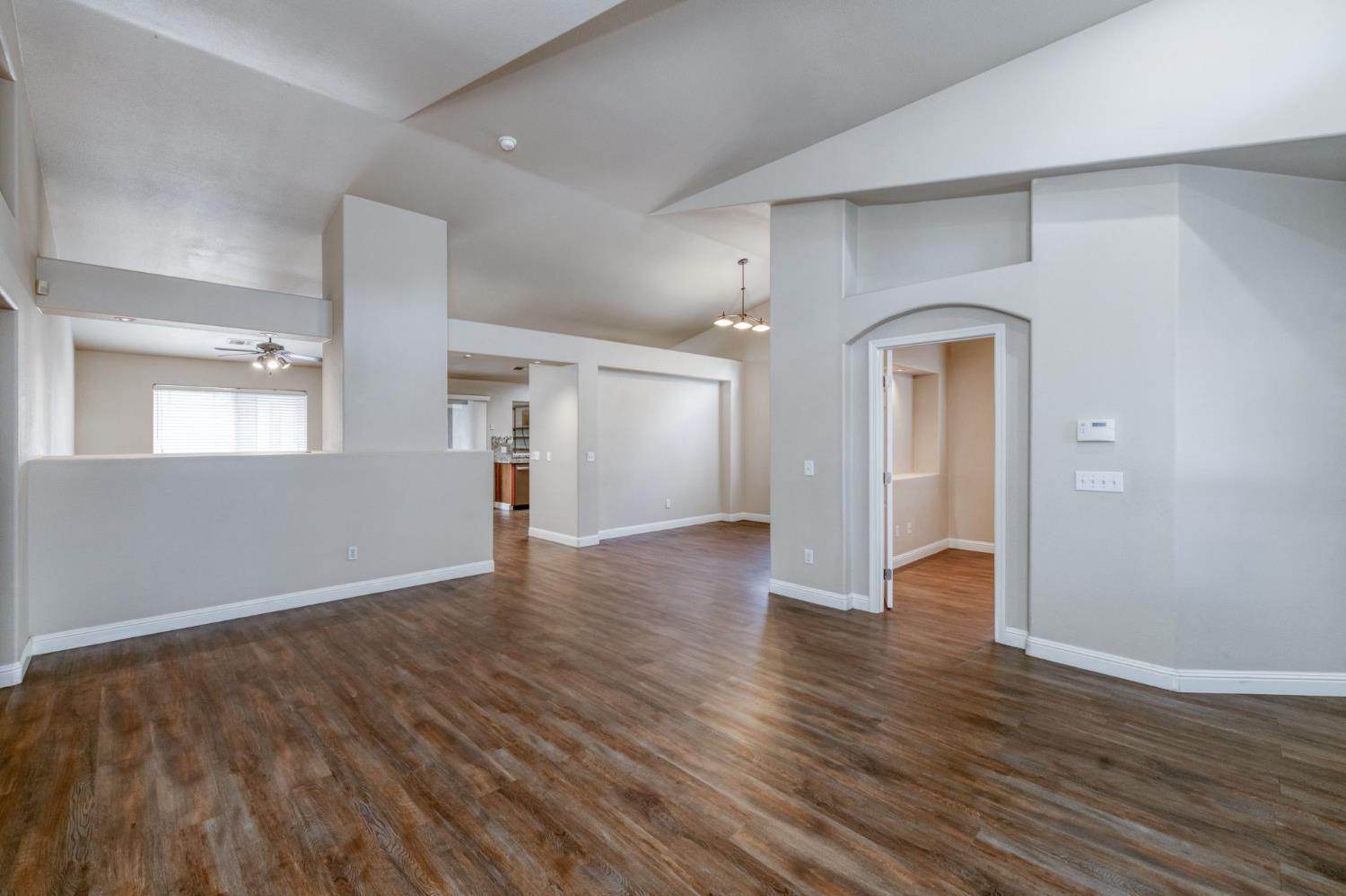 2235 E Lester Ave, Fresno, CA 93720