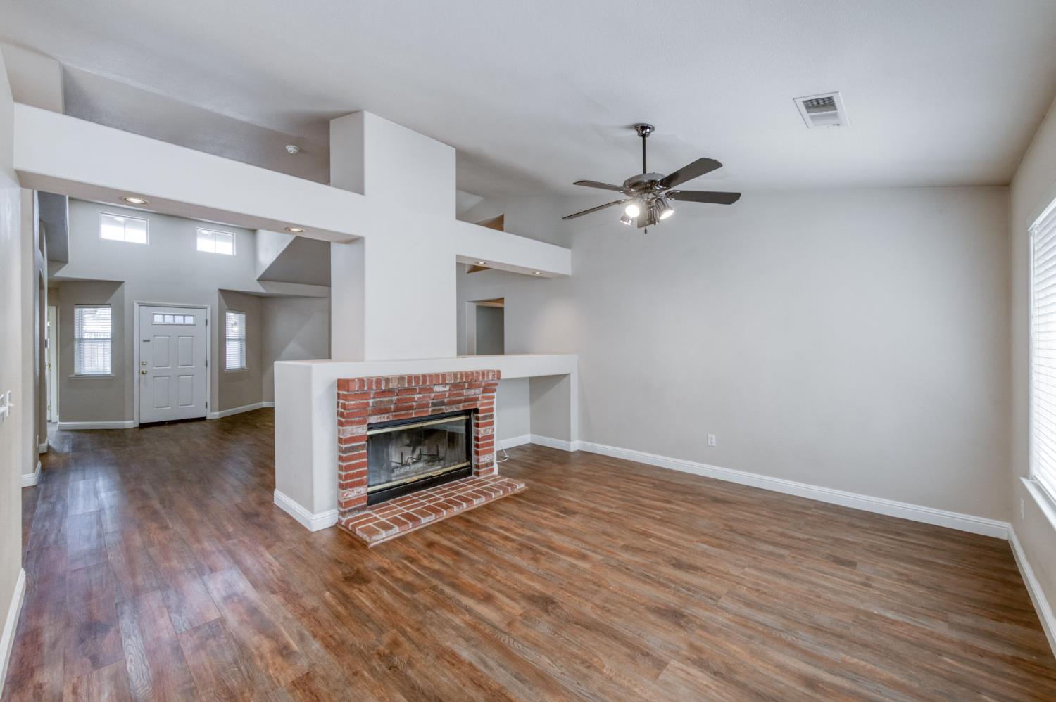 2235 E Lester Ave, Fresno, CA 93720