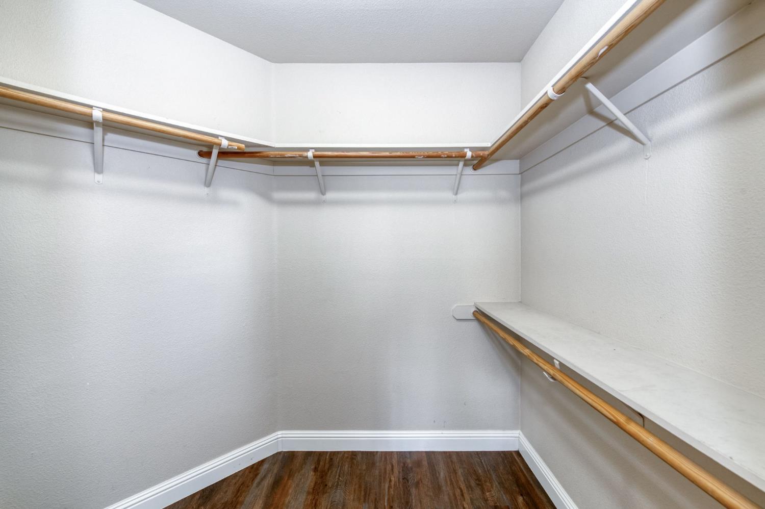 2235 E Lester Ave, Fresno, CA 93720