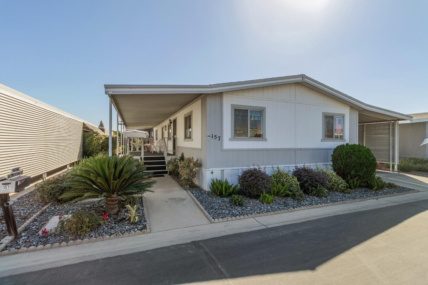 1551 6Th Avenue Dr #157, Kingsburg, CA 93631