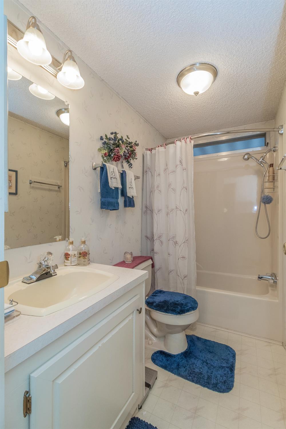 1551 6Th Avenue Dr #157, Kingsburg, CA 93631