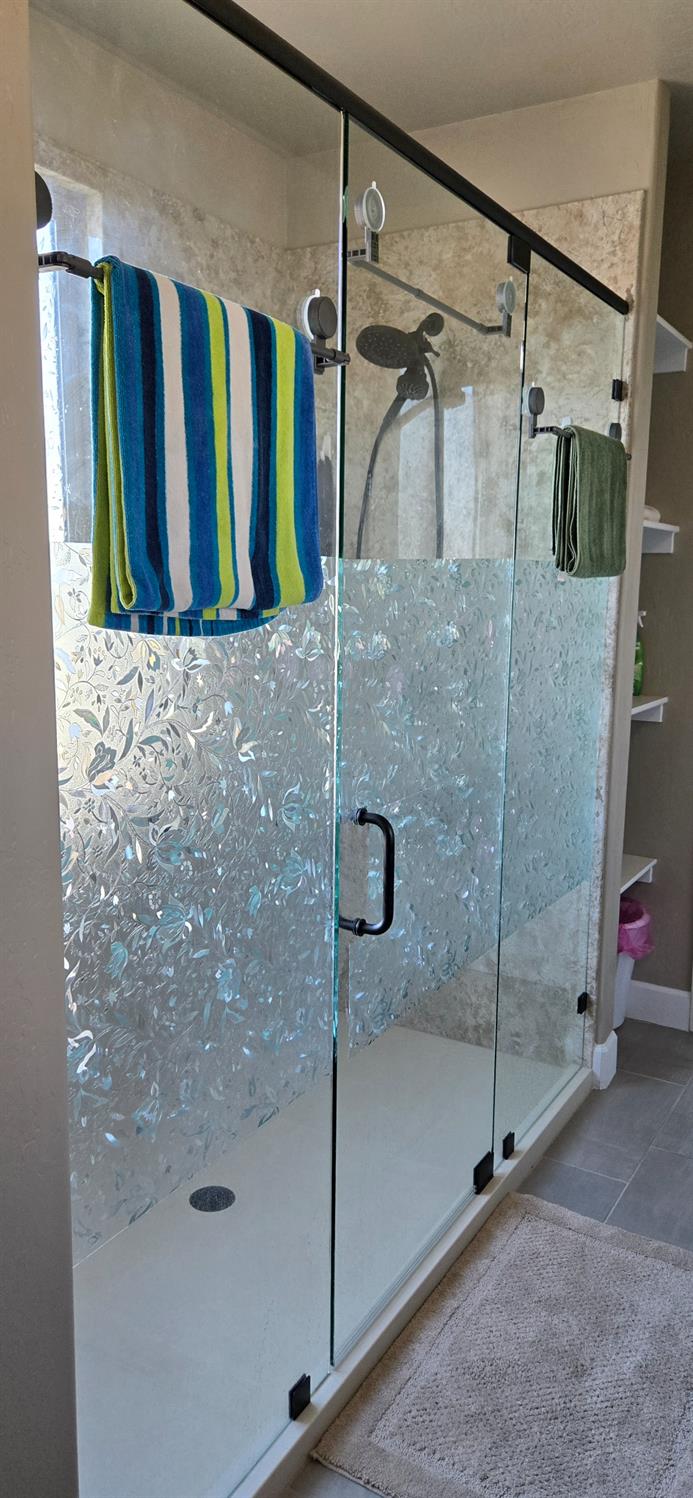 3549 Taylor Ln, Clovis, CA 93619