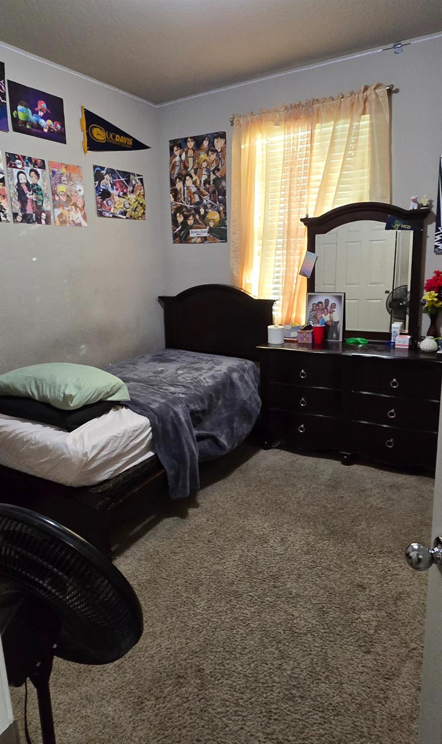 3549 Taylor Ln, Clovis, CA 93619