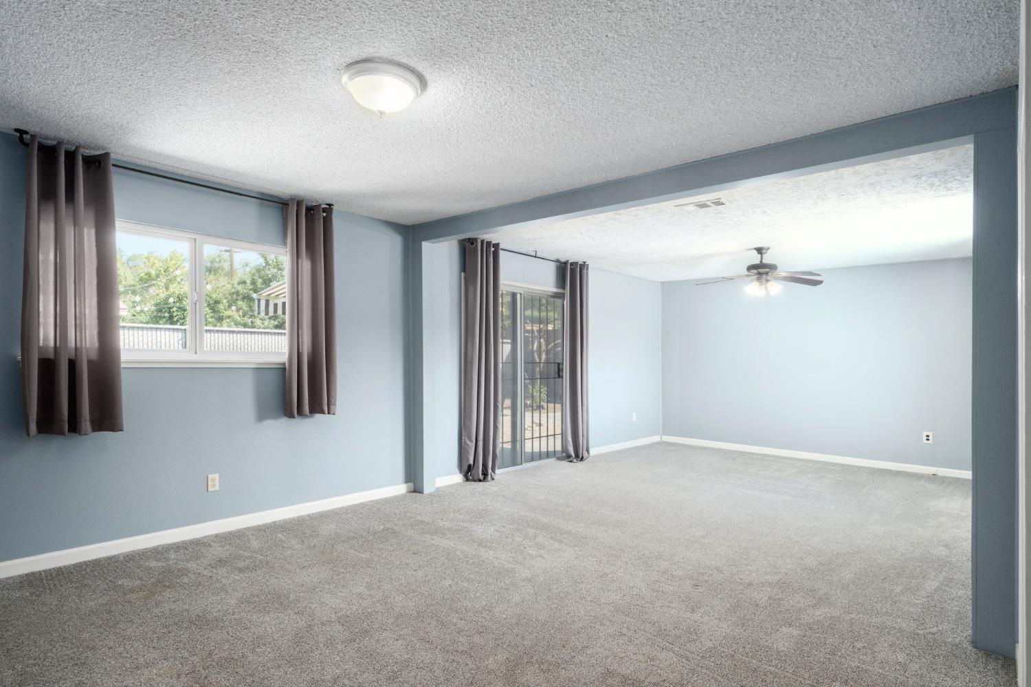 137 W Spruce Ave, Lemoore, CA 93245