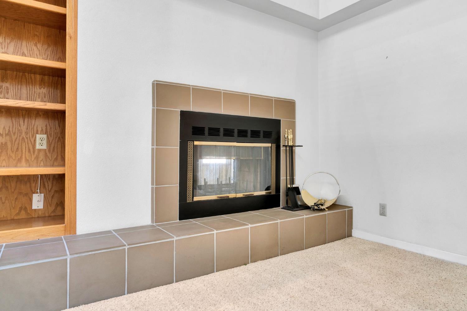 6743 N Dolores, Fresno, CA 93711