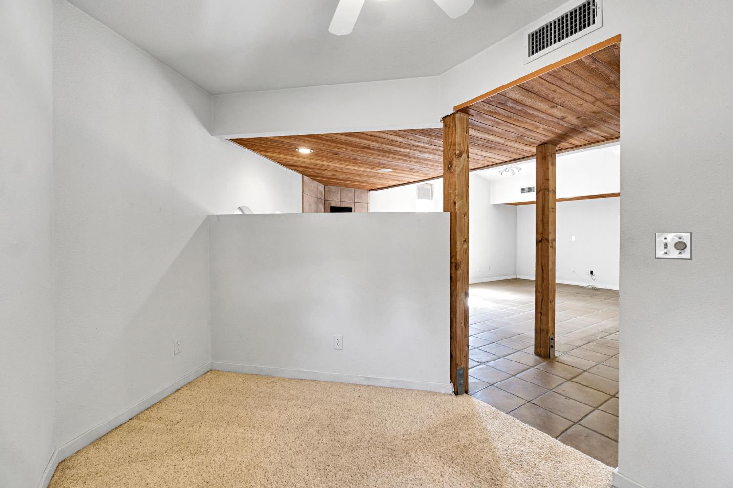 6743 N Dolores, Fresno, CA 93711