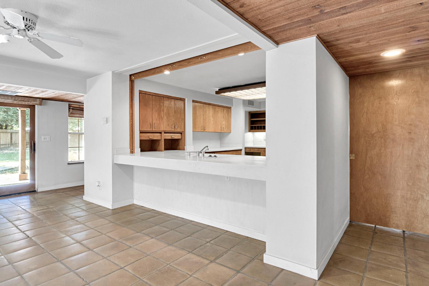 6743 N Dolores, Fresno, CA 93711