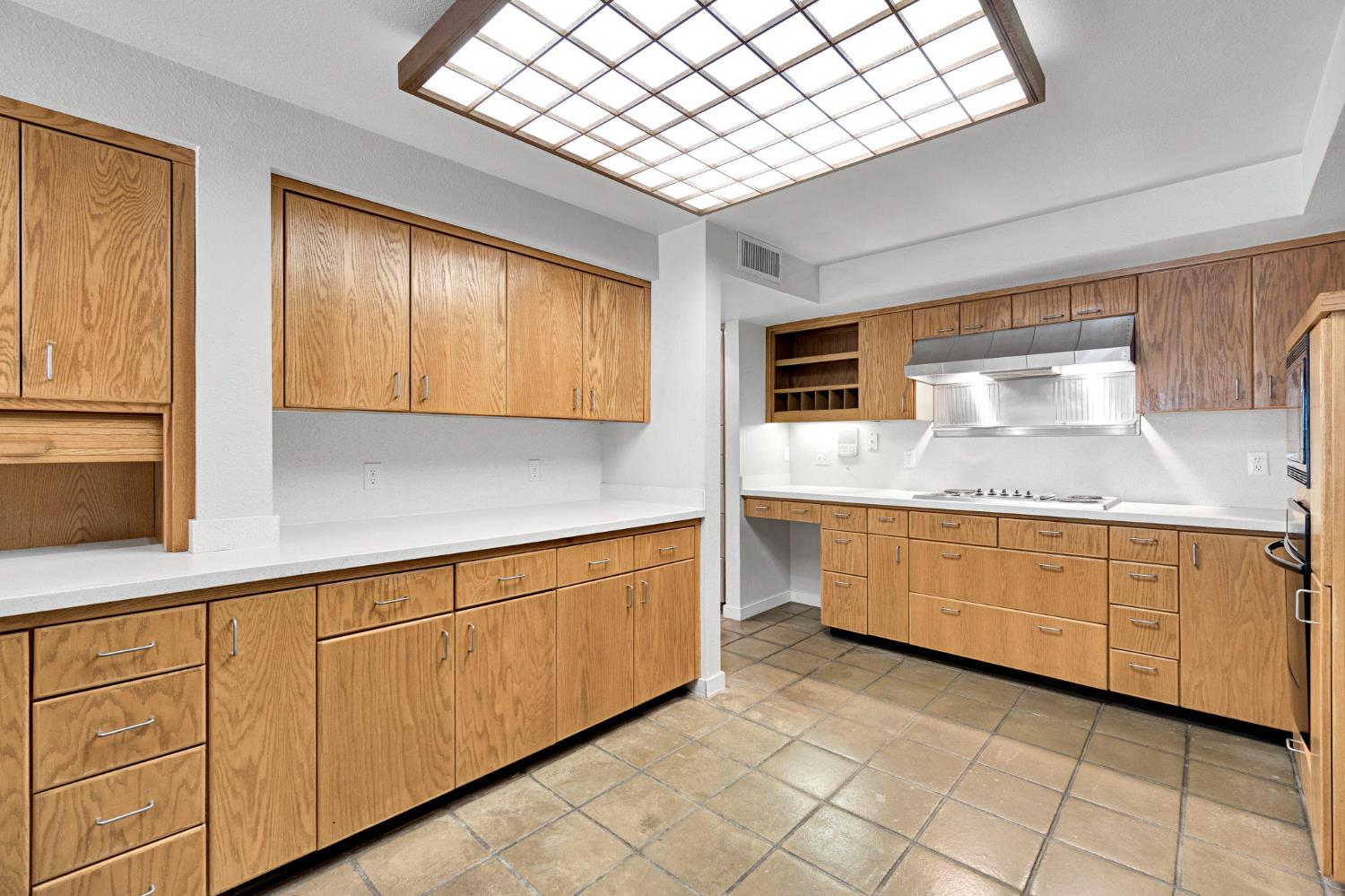 6743 N Dolores, Fresno, CA 93711