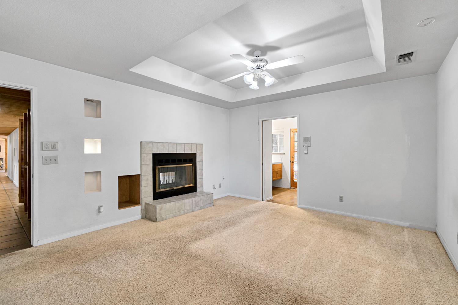 6743 N Dolores, Fresno, CA 93711