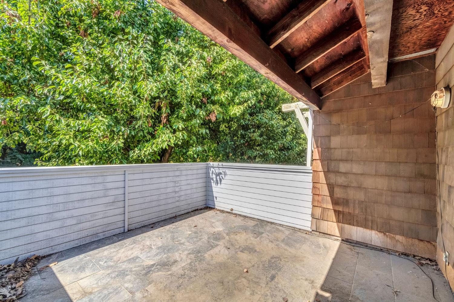 6743 N Dolores, Fresno, CA 93711