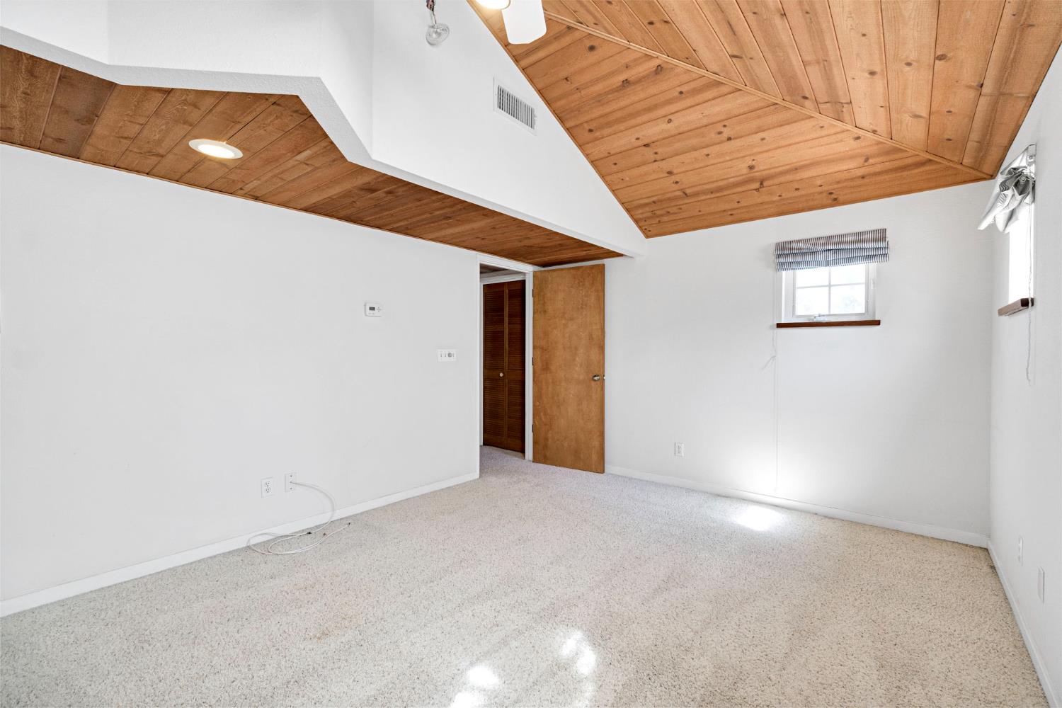 6743 N Dolores, Fresno, CA 93711