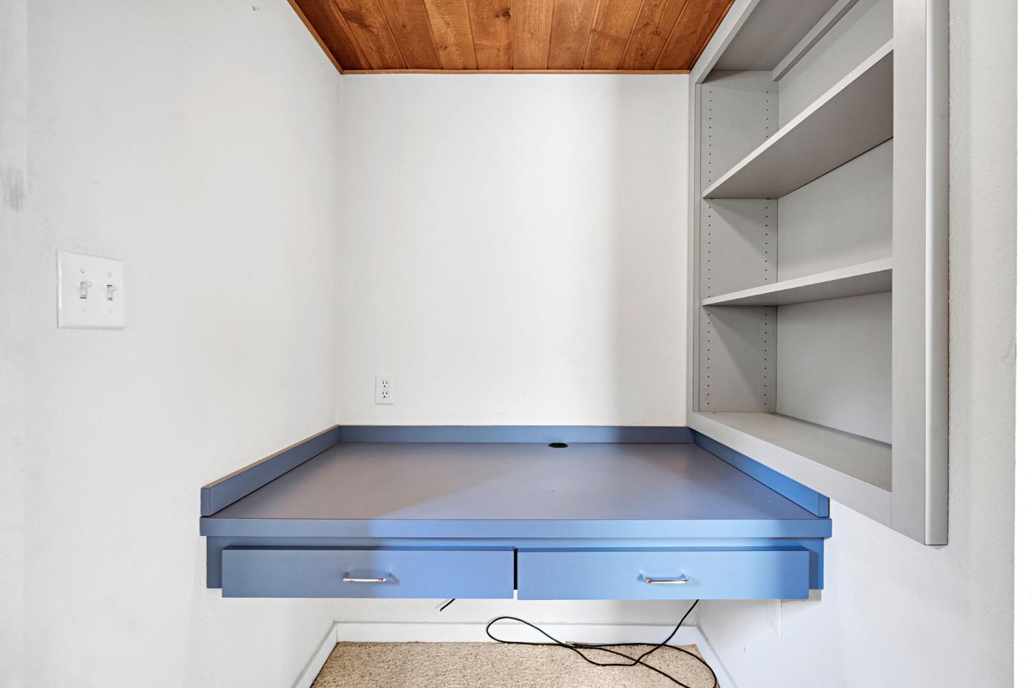 6743 N Dolores, Fresno, CA 93711