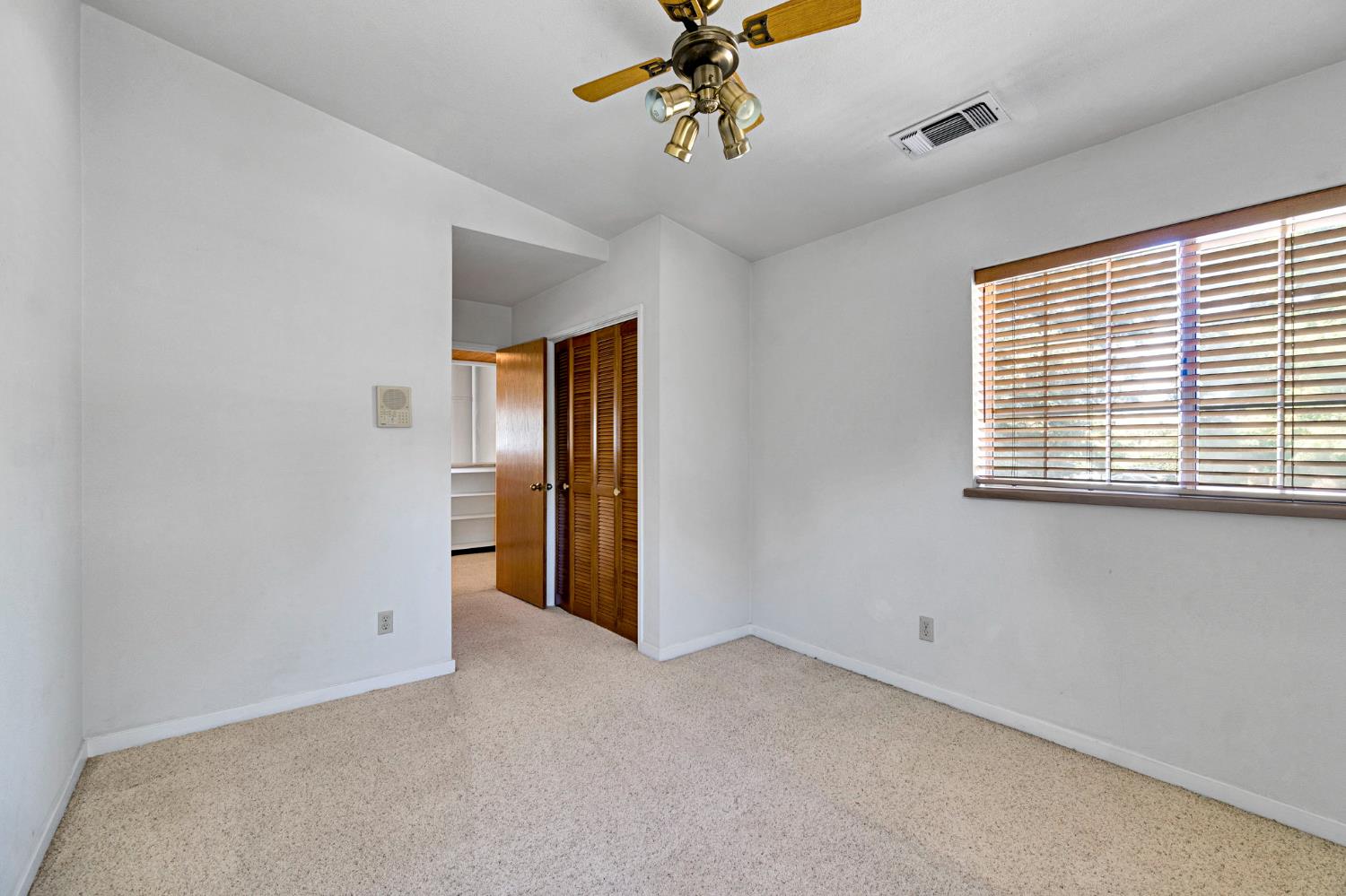 6743 N Dolores, Fresno, CA 93711