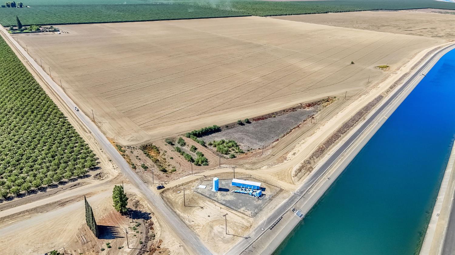 26457 W Oakland Ave, Coalinga, CA 93210