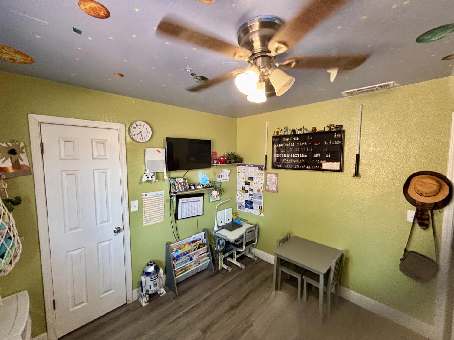 37728 Squaw Valley Rd, Yokuts Valley, CA 93675