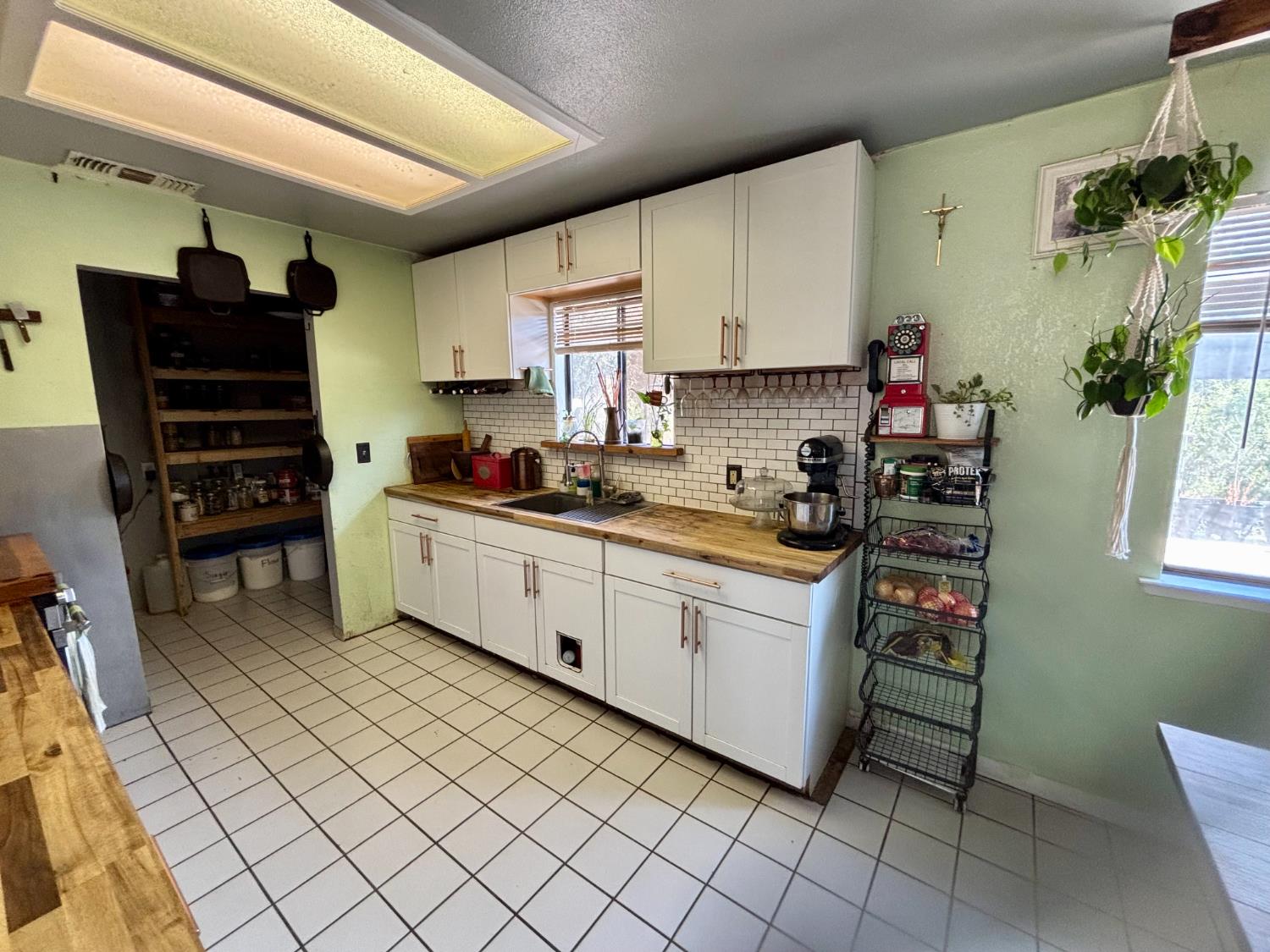 37728 Squaw Valley Rd, Yokuts Valley, CA 93675