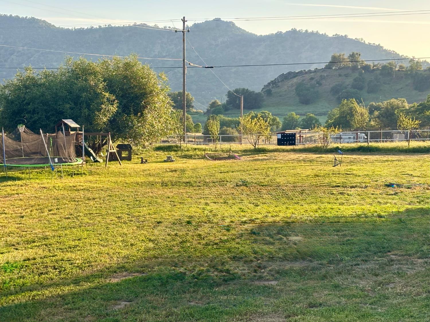 37728 Squaw Valley Rd, Yokuts Valley, CA 93675