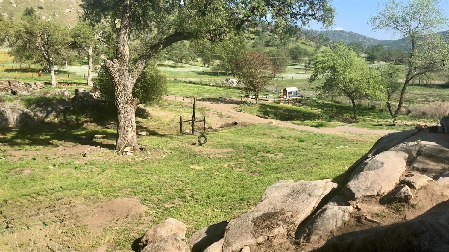 37728 Squaw Valley Rd, Yokuts Valley, CA 93675