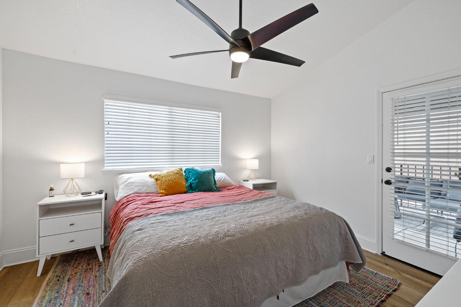 8147 N Cedar Ave #203, Fresno, CA 93720