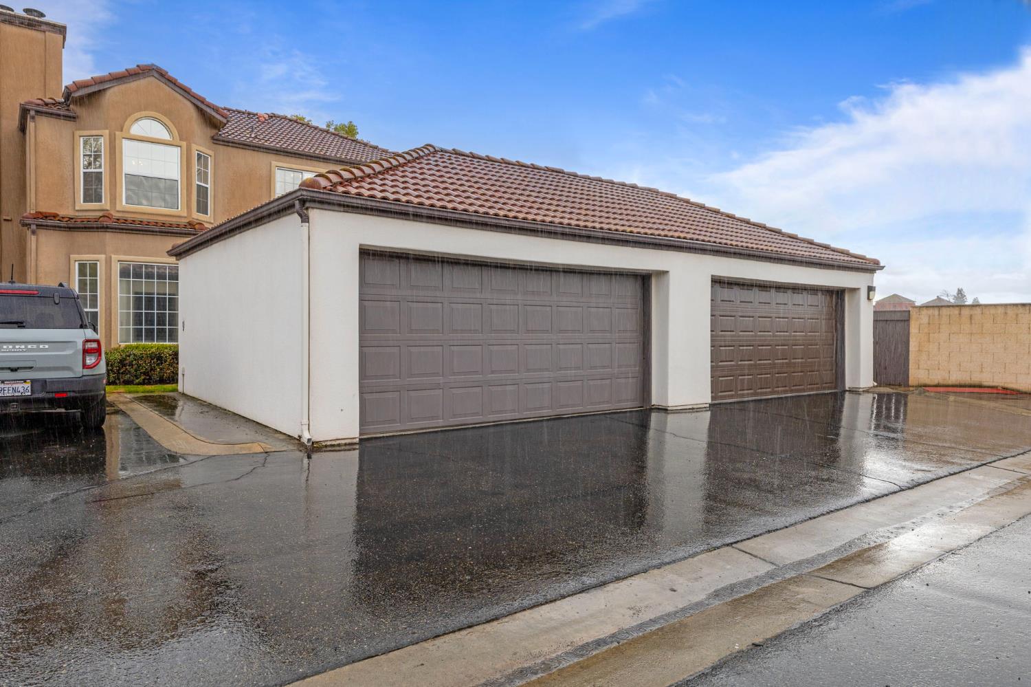 8147 N Cedar Ave #203, Fresno, CA 93720