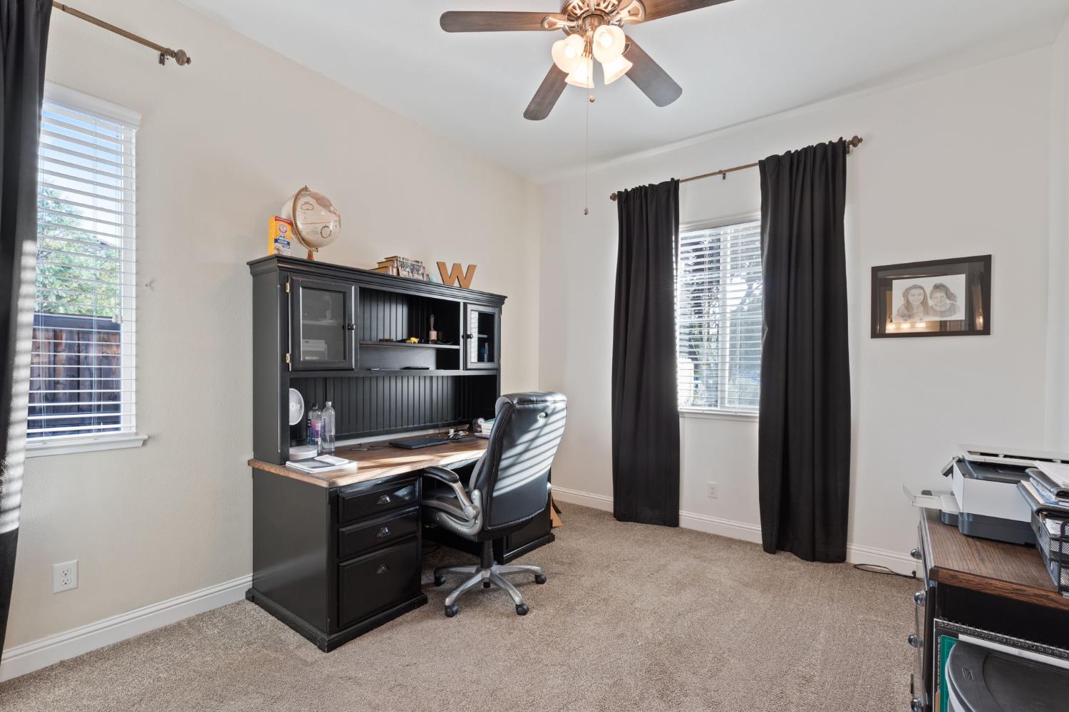 3127 Joshua Ave, Clovis, CA 93611