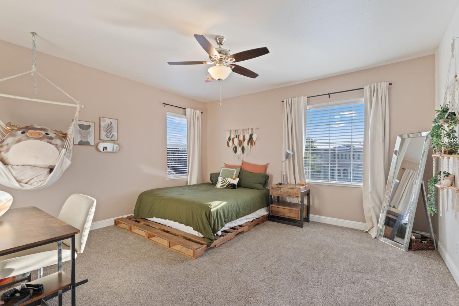 3127 Joshua Ave, Clovis, CA 93611