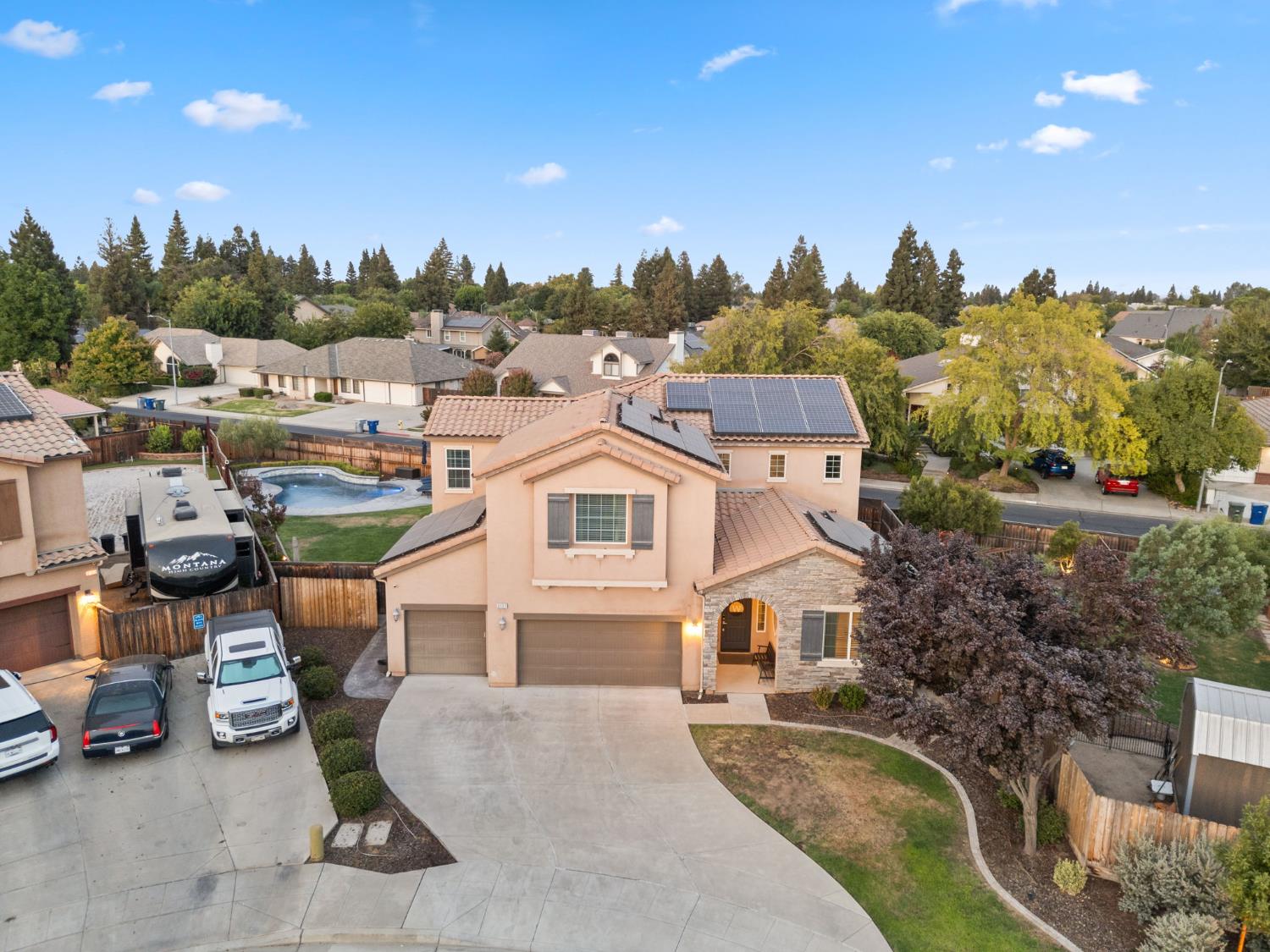 3127 Joshua Ave, Clovis, CA 93611